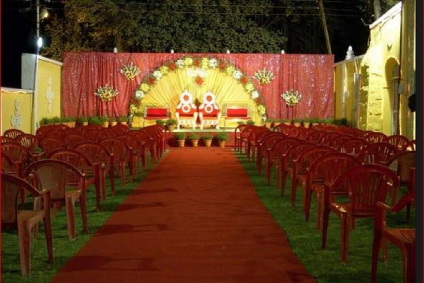 Hotel Grand Barrack Khandwa Extérieur photo
